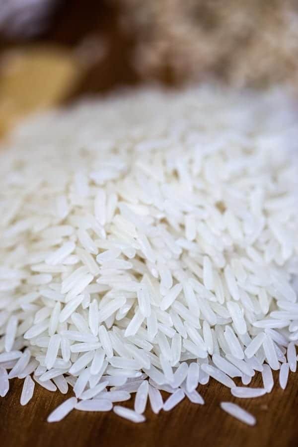 closeup of Uncooked white rice 